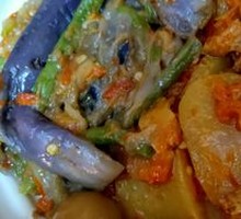 Tomato and Egg Stir-fry with Braised Pork and Potato