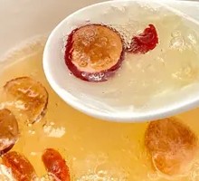Red Date and Tremella Soup