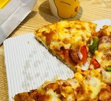 Crispy Orlean Grilled Chicken Pizza