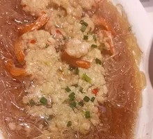 Garlic Shrimp with Rice Noodles