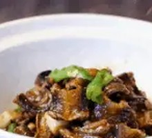Signature Clay Pot Wild Eel