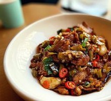 Premium Pepper Stir-Fried Pork