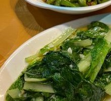 Stir-Fried Fresh Seasonal Vegetables