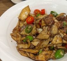 Stir-fried Beef with King Oyster Mushrooms