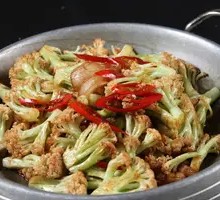 Spicy Stir-Fried Organic Cauliflower