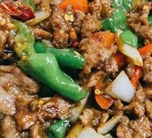 Grilled Beef on Iron Plate