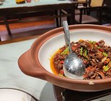 Stir-Fried Beef with Yellow Onion