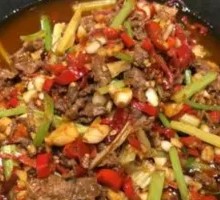 铁锅孜然牛肉