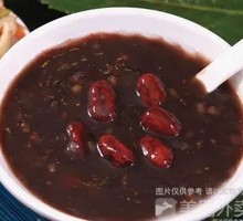 Nutritious Black Rice Red Date Porridge