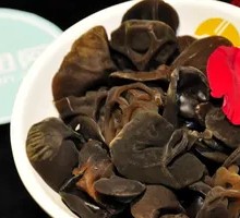 Beauty-Enhancing Black Wood Ear Mushroom