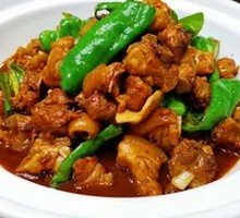 Stewed Pig Trotters with Green Pepper