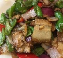 Sichuan-style Pork with Green Pepper and Onion