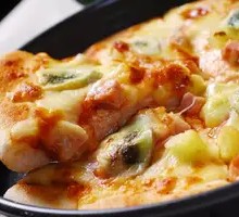 Shrimp and Salmon Pizza