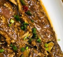 Dry-Braised Razor Fish