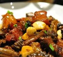 Braised Eel in Brown Sauce