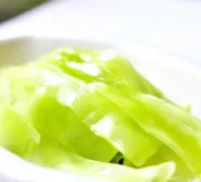 Cold-Mixed Lettuce