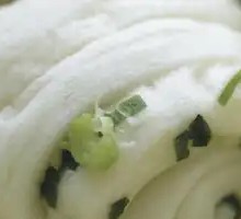 Flower-shaped steamed bun