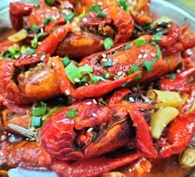 Authentic Qianjiang Oil-Braised Crawfish