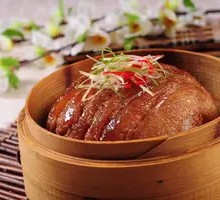 Steamed Pork with Rice Flour