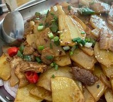 Spicy Potatoes in Dry Pot
