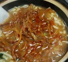 Pickled Vegetable and Pork Noodles
