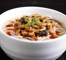 Pickled Vegetable and Pork Noodles