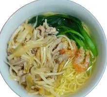 Pickled Vegetable and Pork Noodles