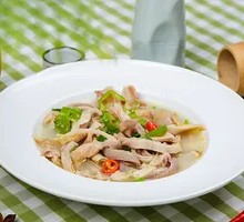 Green Pepper Stir-fried Pig's Tripe