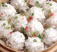 Glutinous Rice Balls with Pork