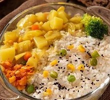 Curry Pineapple Rice