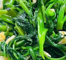 Stir-Fried Water Spinach