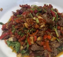 Stir-Fried Beef with Yellow Onion