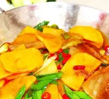 Spicy Potatoes in Dry Pot