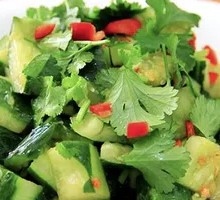 Knife-Pounded Cucumber