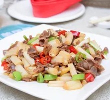 Pickled Lotus Root with Chicken Gizzard Stir-fry