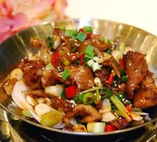 Spicy Pot-Steamed Chicken