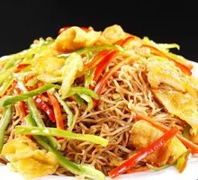 Egg and Beef Fried Noodles