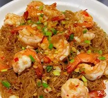 Garlic Shrimp with Rice Noodles