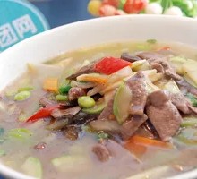 Crispy Fish and Pig Liver Noodles