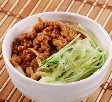 Crispy Fish and Shredded Pork Noodles