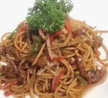 Black Pepper Beef Noodles