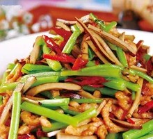 Fried Tofu with Shredded Pork
