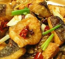 Dry-Fried Glutinous Rice Fish