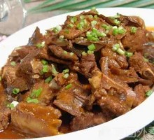 Bamboo Shoots Stir-Fried with Preserved Pork