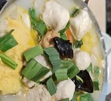 Huangpi Three Fresh Hot Pot