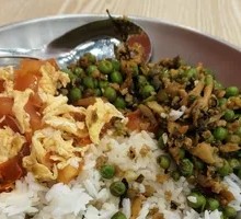 Sour Cabbage with Green Beans and Minced Pork with Tomato and Egg Stir-fry