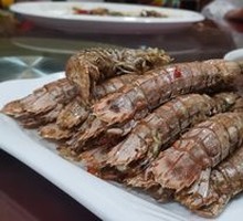 Peeled shrimp