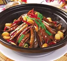 Spicy Stir-Fried Eel