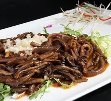 Steamed Eel in Pickled Chili Sauce