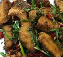 Dry-Fried Glutinous Rice Fish